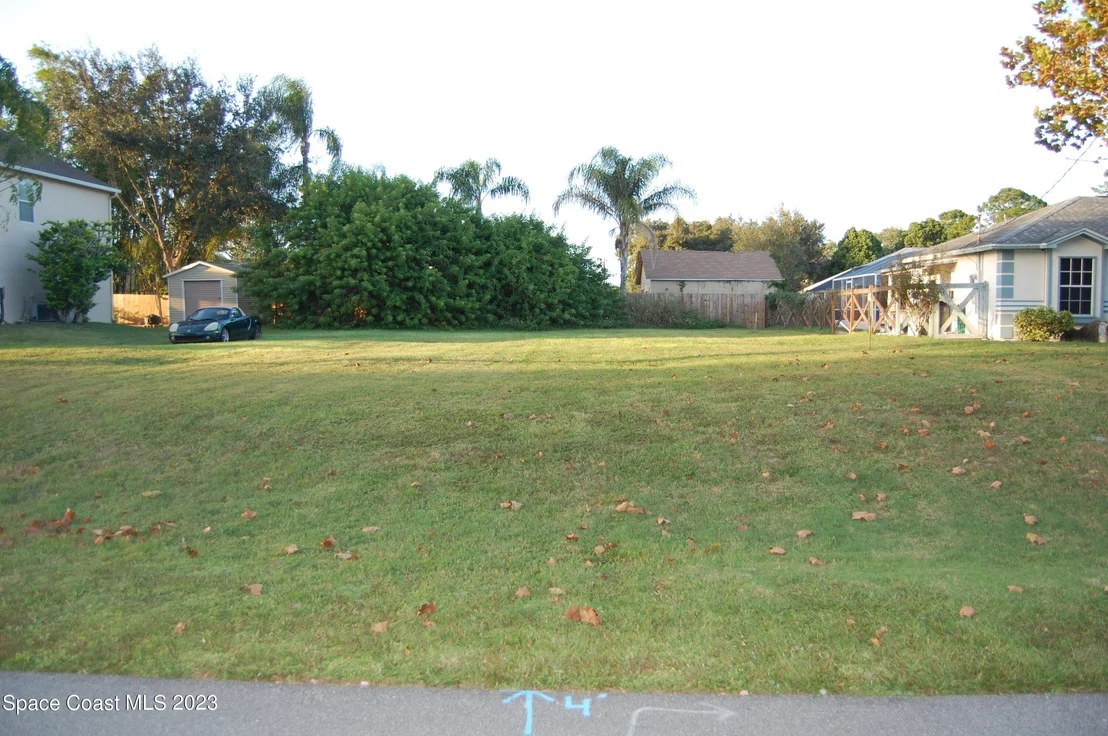 Photo of 5140 Arlington Road