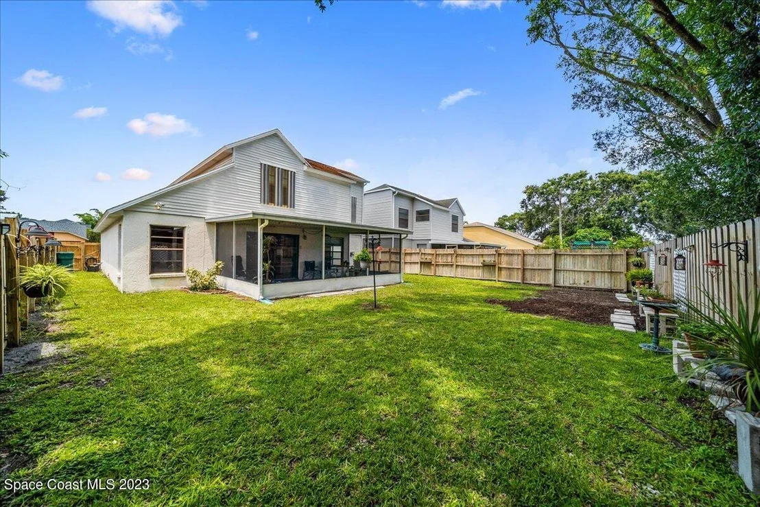 Photo of 1537 Clover Circle