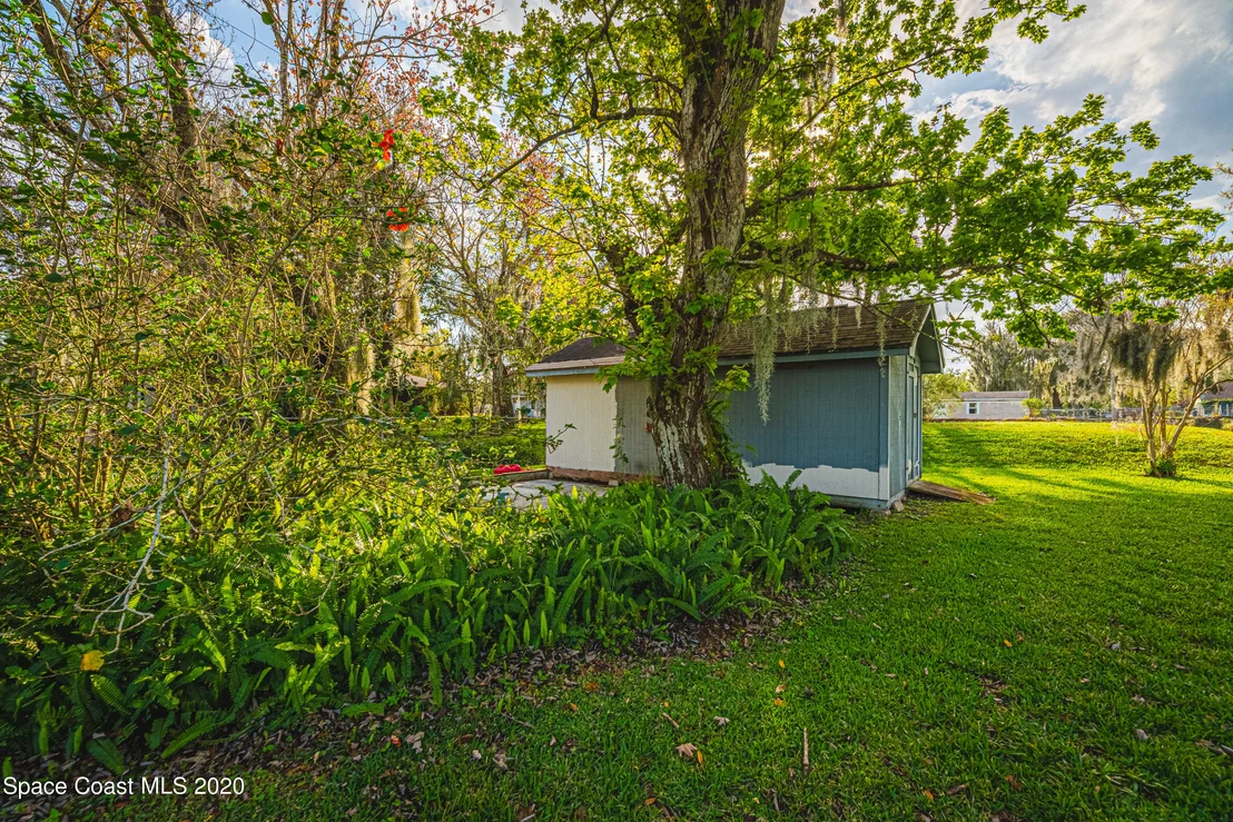 Photo of 1945 Trimble Road