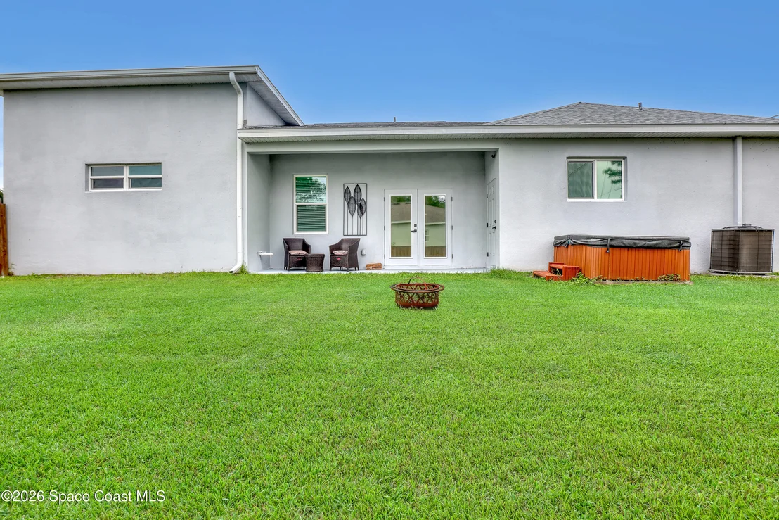 Photo of 910 Windmill Street SE