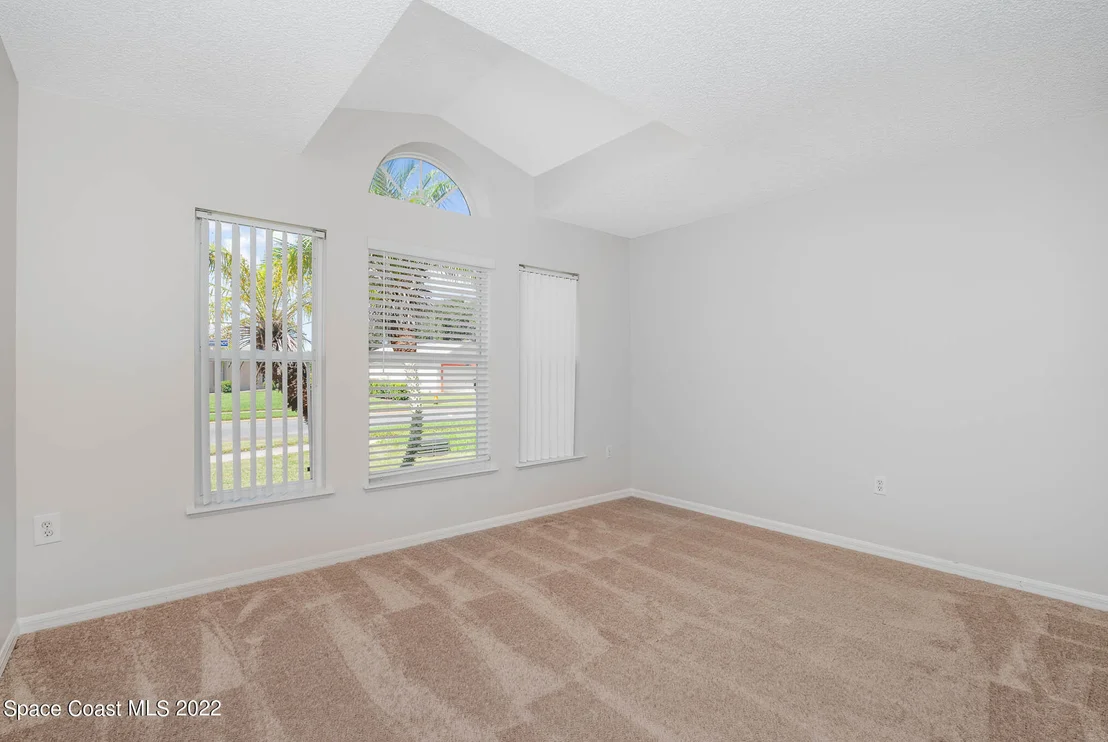 Photo of 1736 Vista Lake Circle