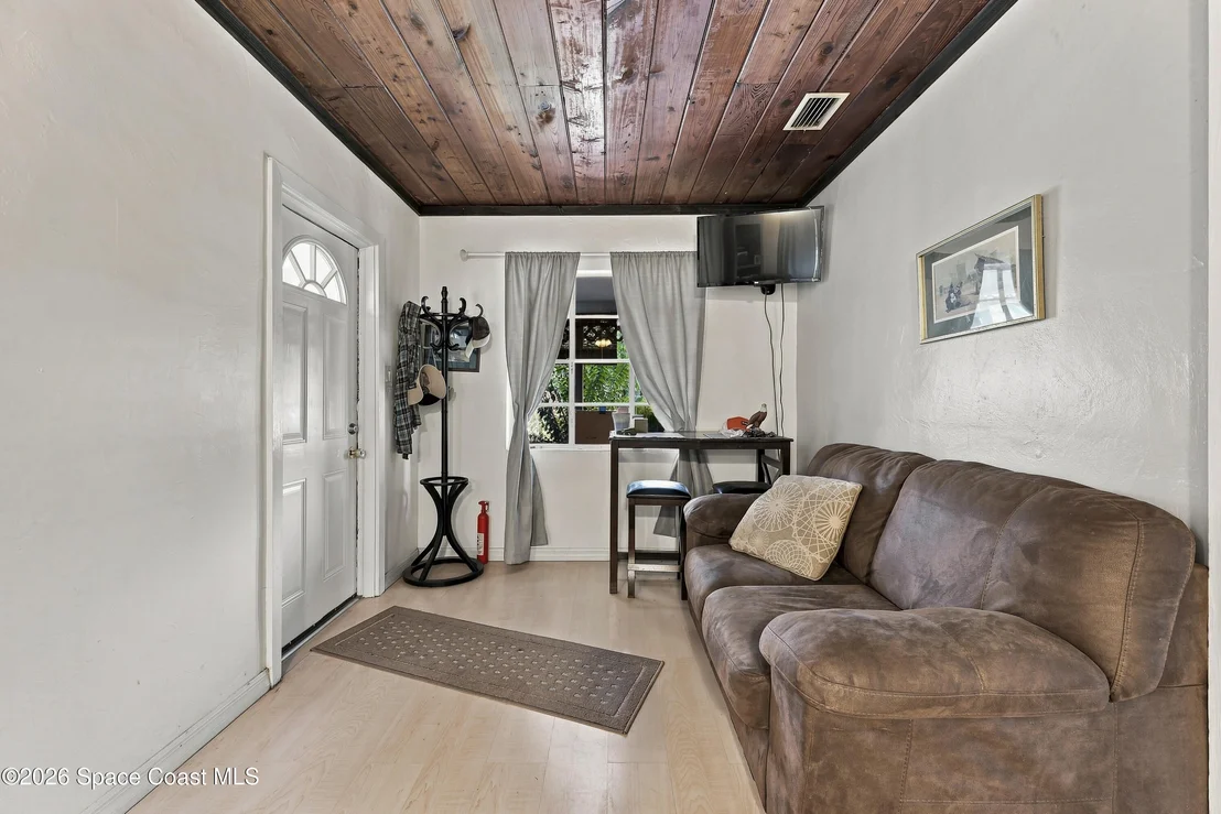 Photo of 3316 Stanley Street