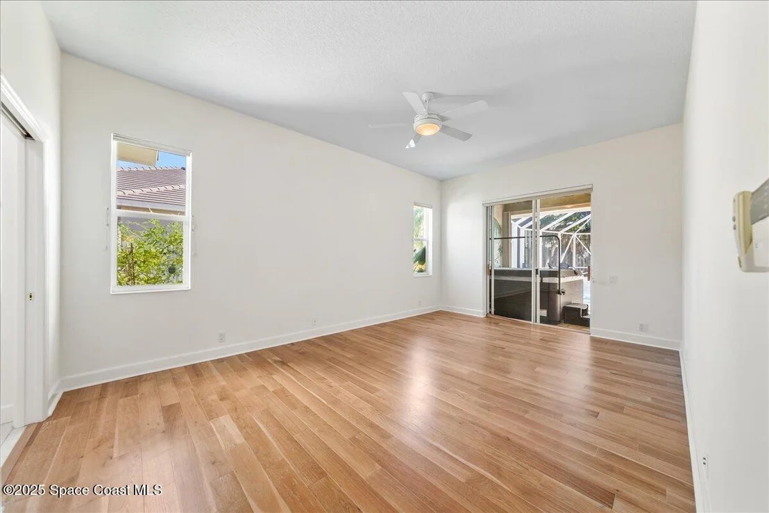 Photo of 327 Southampton Drive