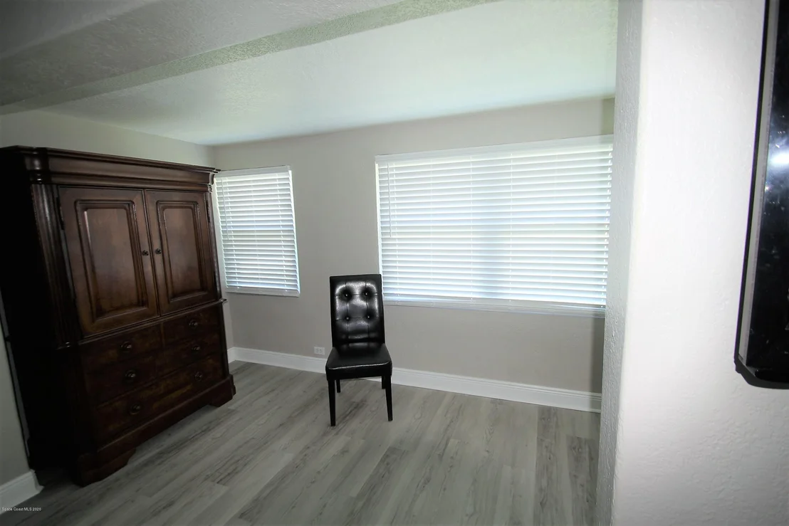Photo of 305 Vesta Circle