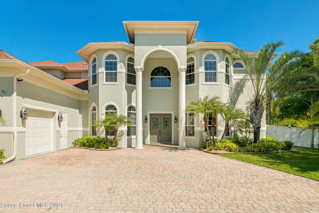 Photo of 3520 Charlton Place