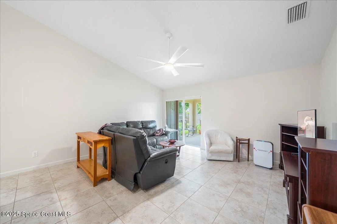 Photo of 7180 Ackerman Avenue