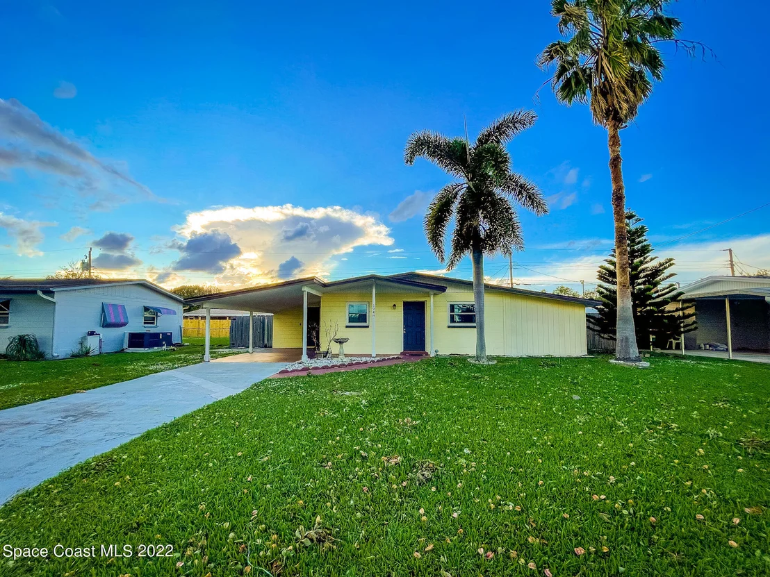 Photo of 1948 Glenwood Drive