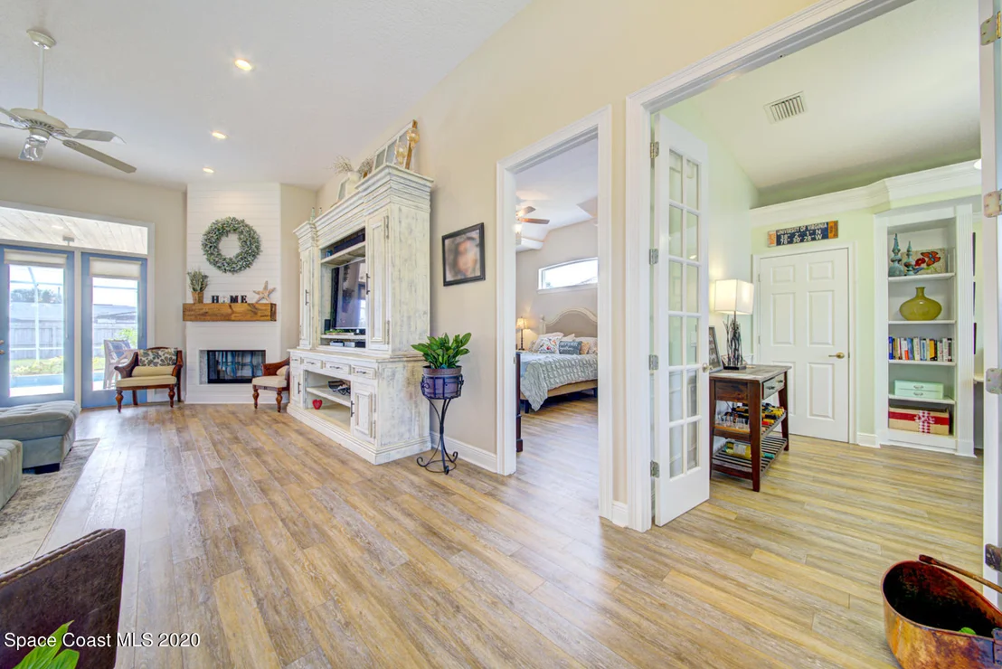 Photo of 328 Rio Villa Boulevard