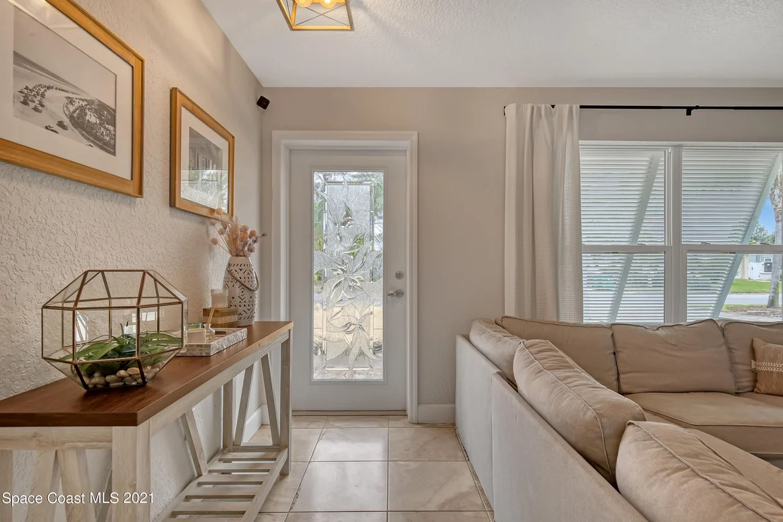 Photo of 325 Jupiter Drive