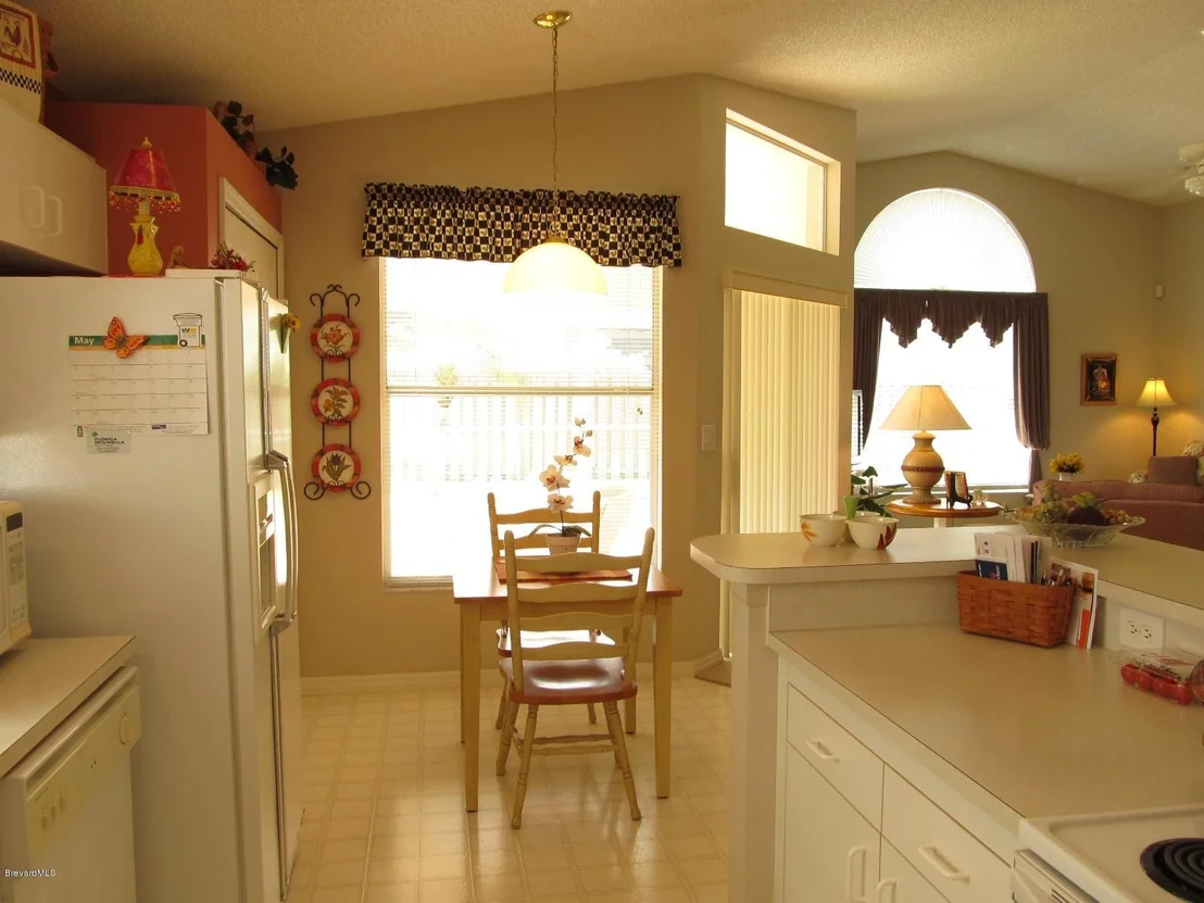 Photo of 2415 St Johns Lane