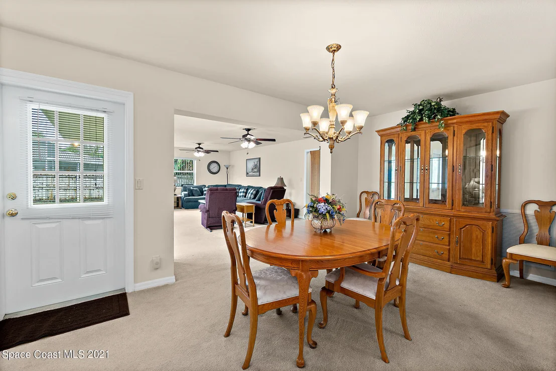 Photo of 1061 Alpine Drive