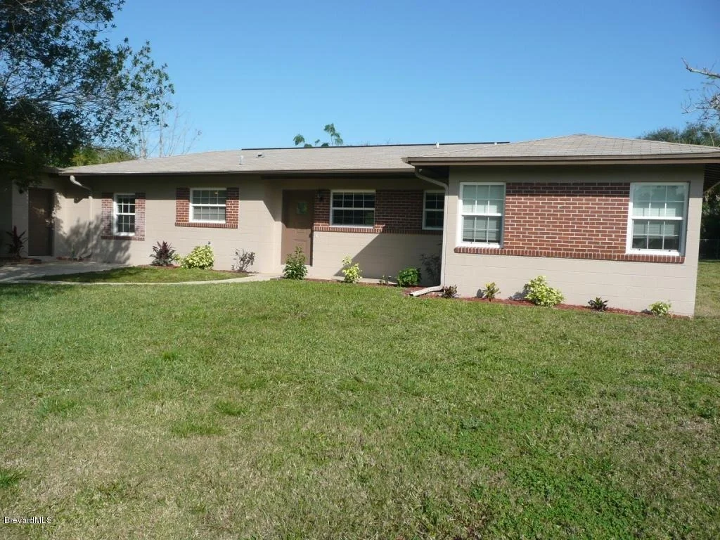 Photo of 1309 W Sun Circle