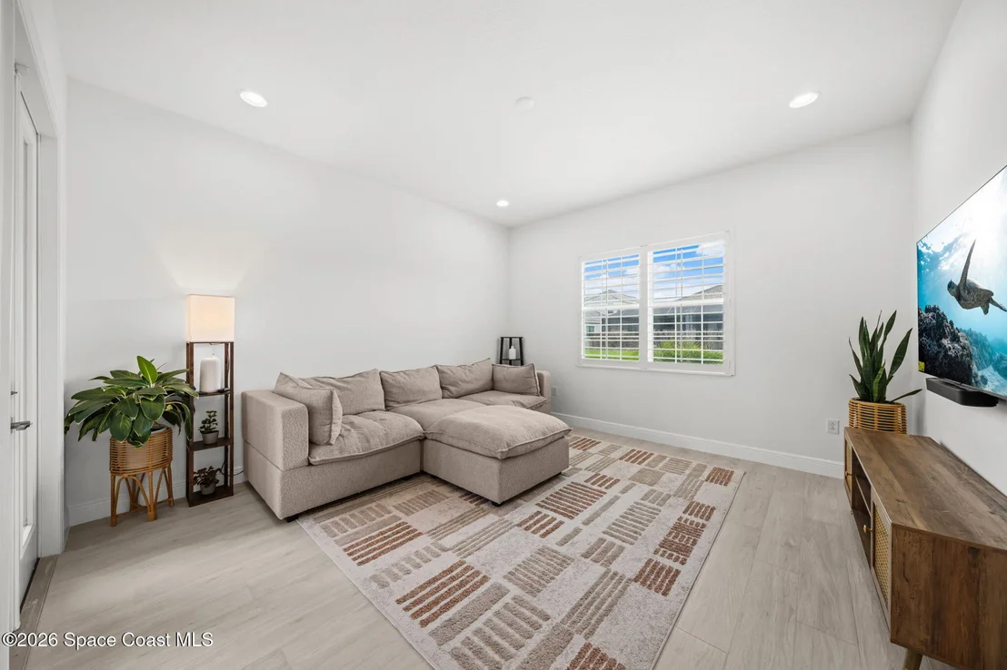 Photo of 8566 Lyside Drive