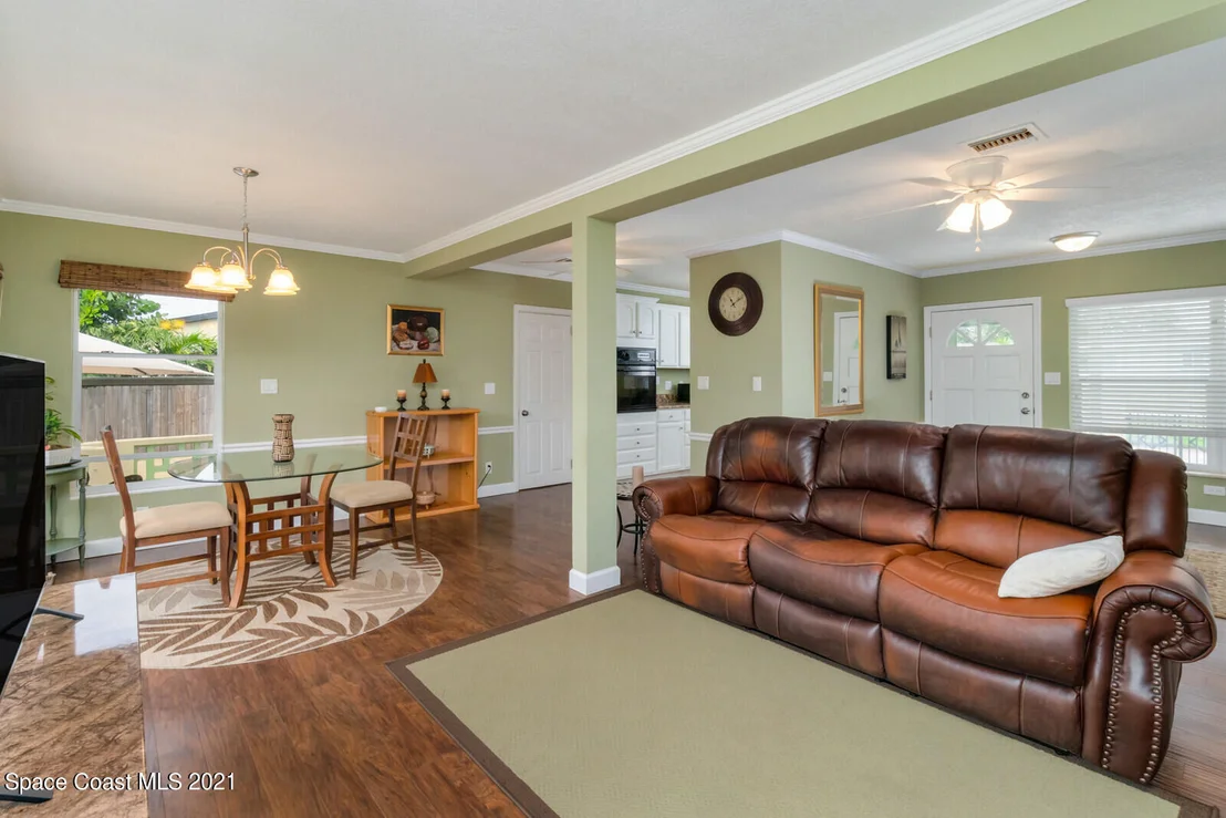 Photo of 1256 Sun Circle W