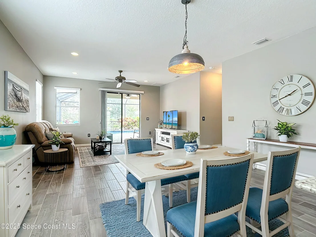 Photo of 1455 Fuji Drive