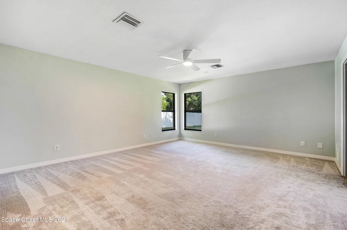 Photo of 128 Silver Hill Lane