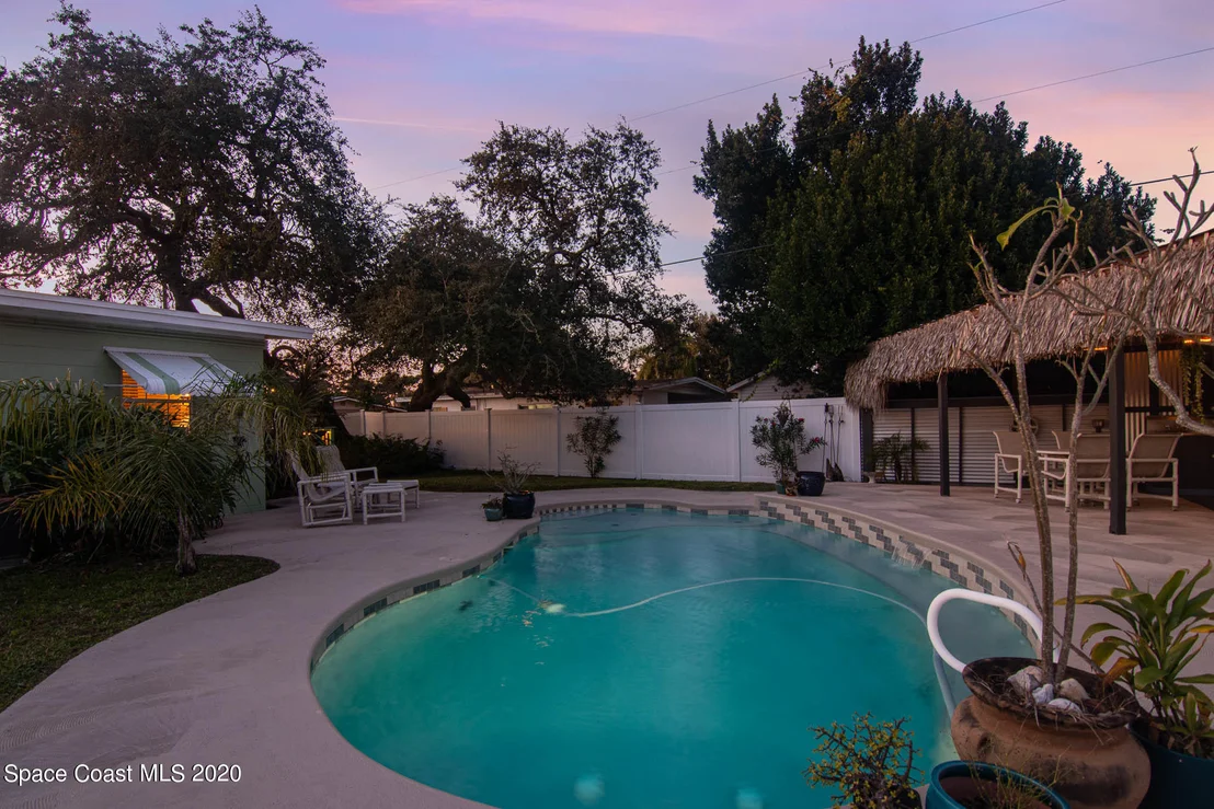 Photo of 309 Live Oak Lane