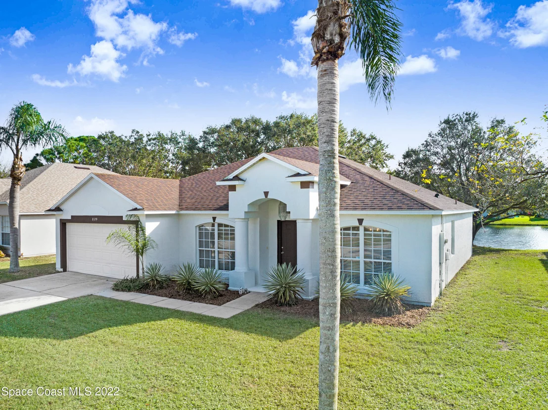 Photo of 829 Saint Michel Drive