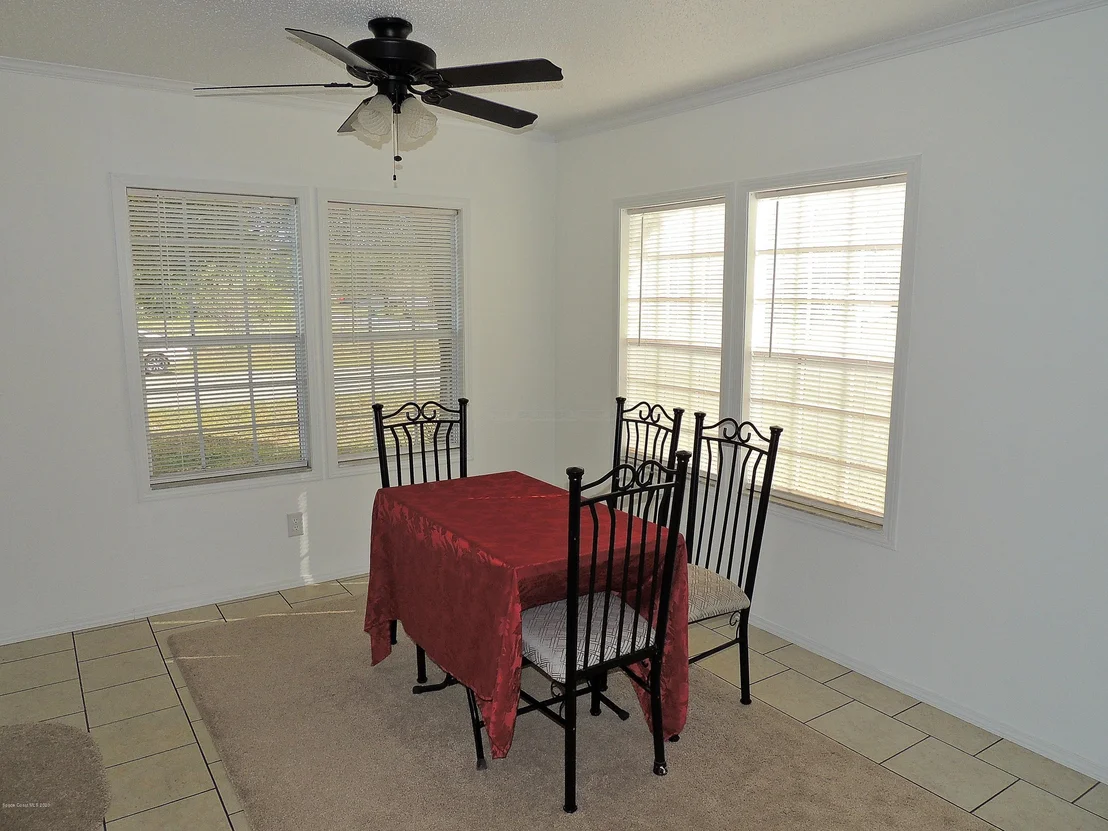 Photo of 855 Phillis Way