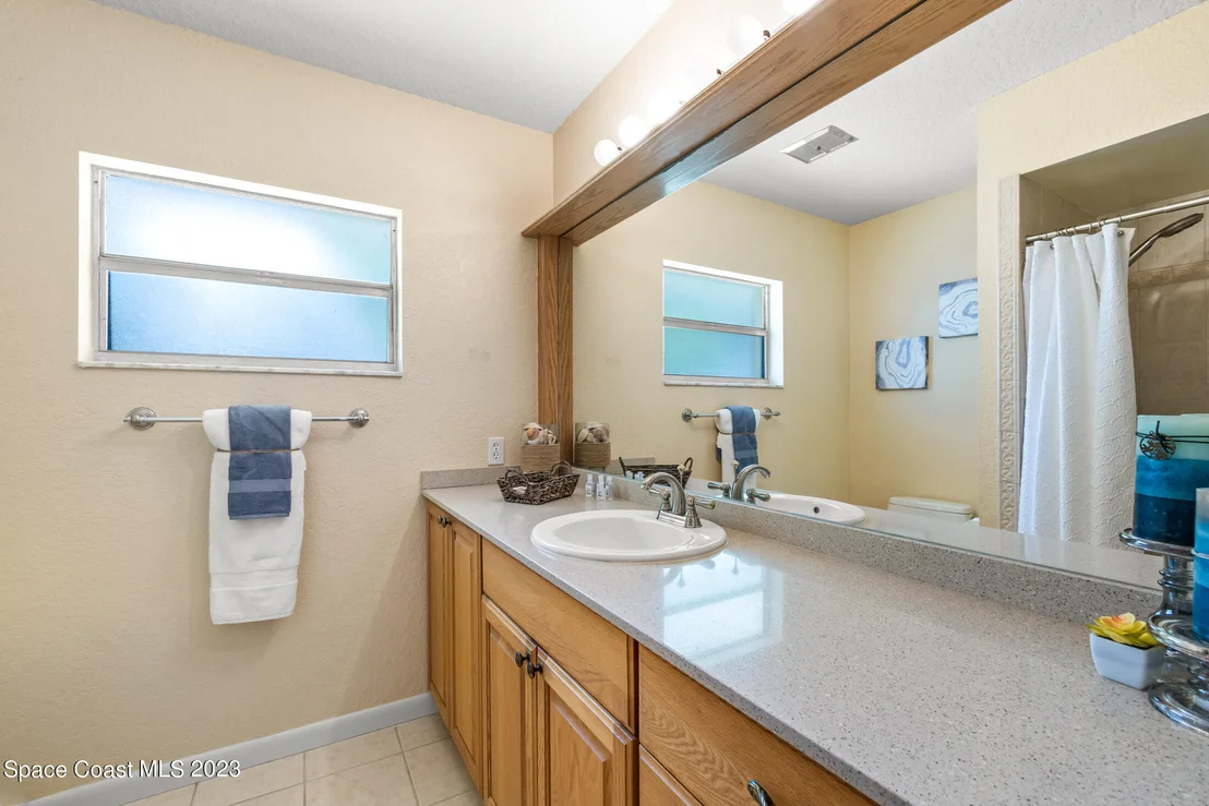 Photo of 605 Bimini Road
