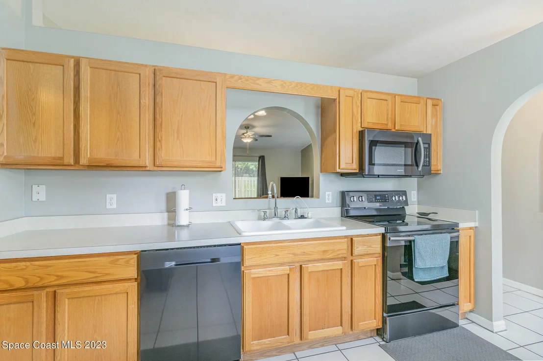 Photo of 2136 Spring Creek Circle NE
