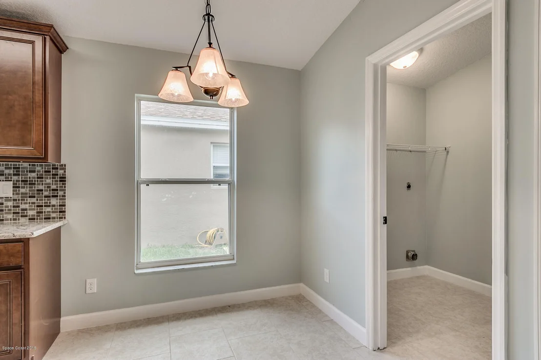 Photo of 8042 Bracken Lane