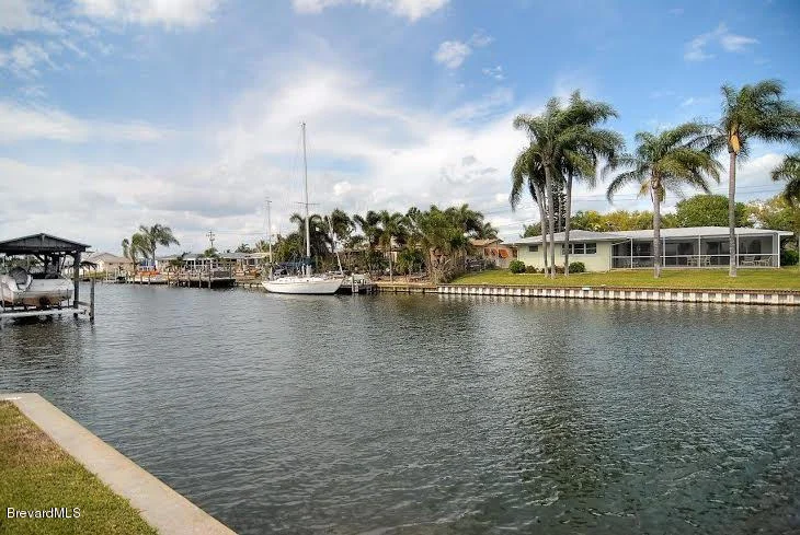 Photo of 451 Sandpiper Drive