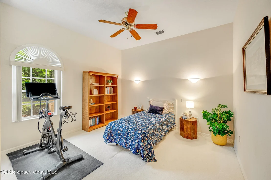 Photo of 370 Normandy Drive