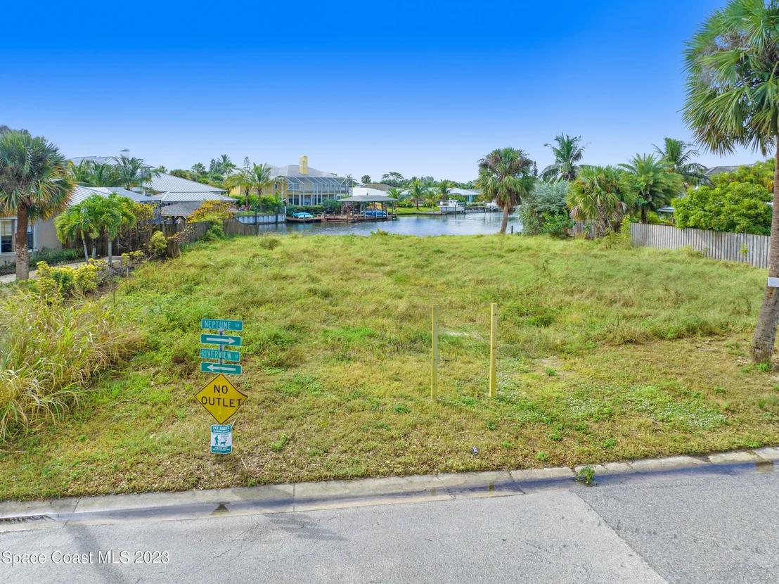 Photo of 394 River View Lane