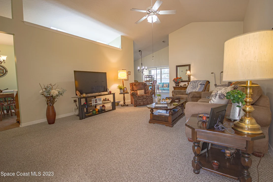 Photo of 1058 S Fork Circle