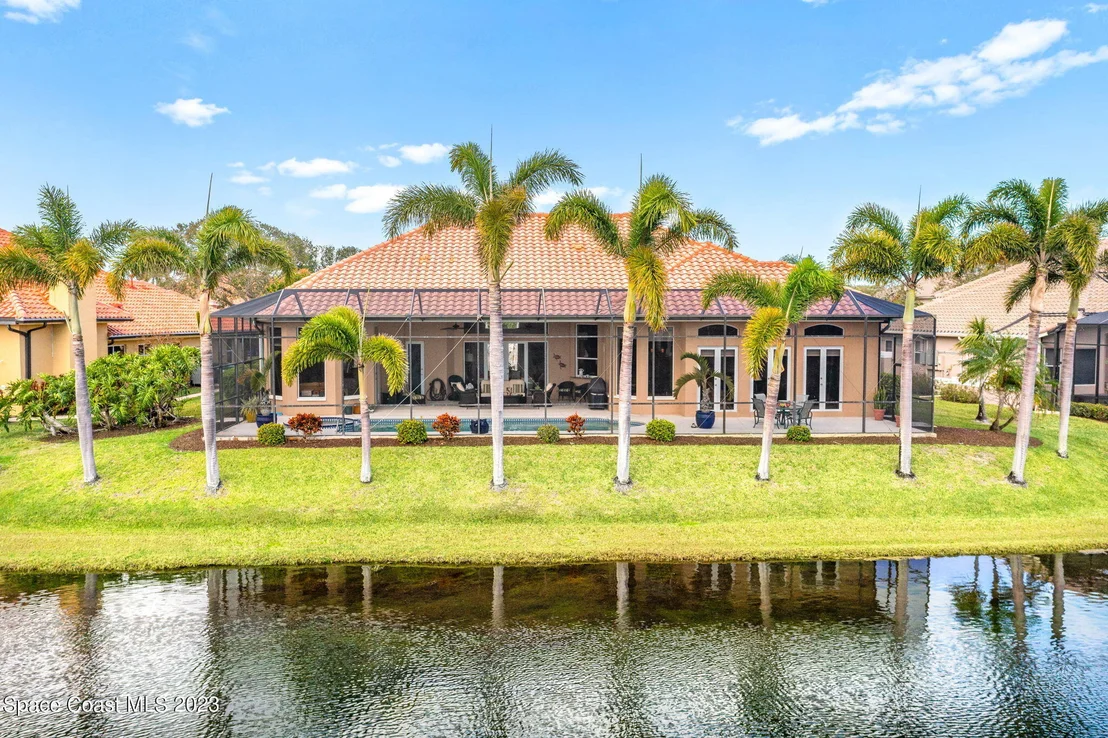 Photo of 325 Normandy Drive