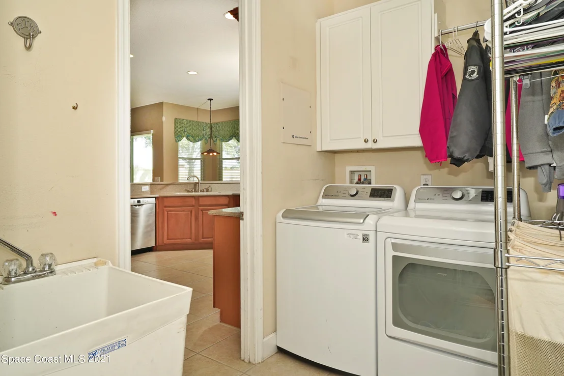 Photo of 5830 Rusack Drive
