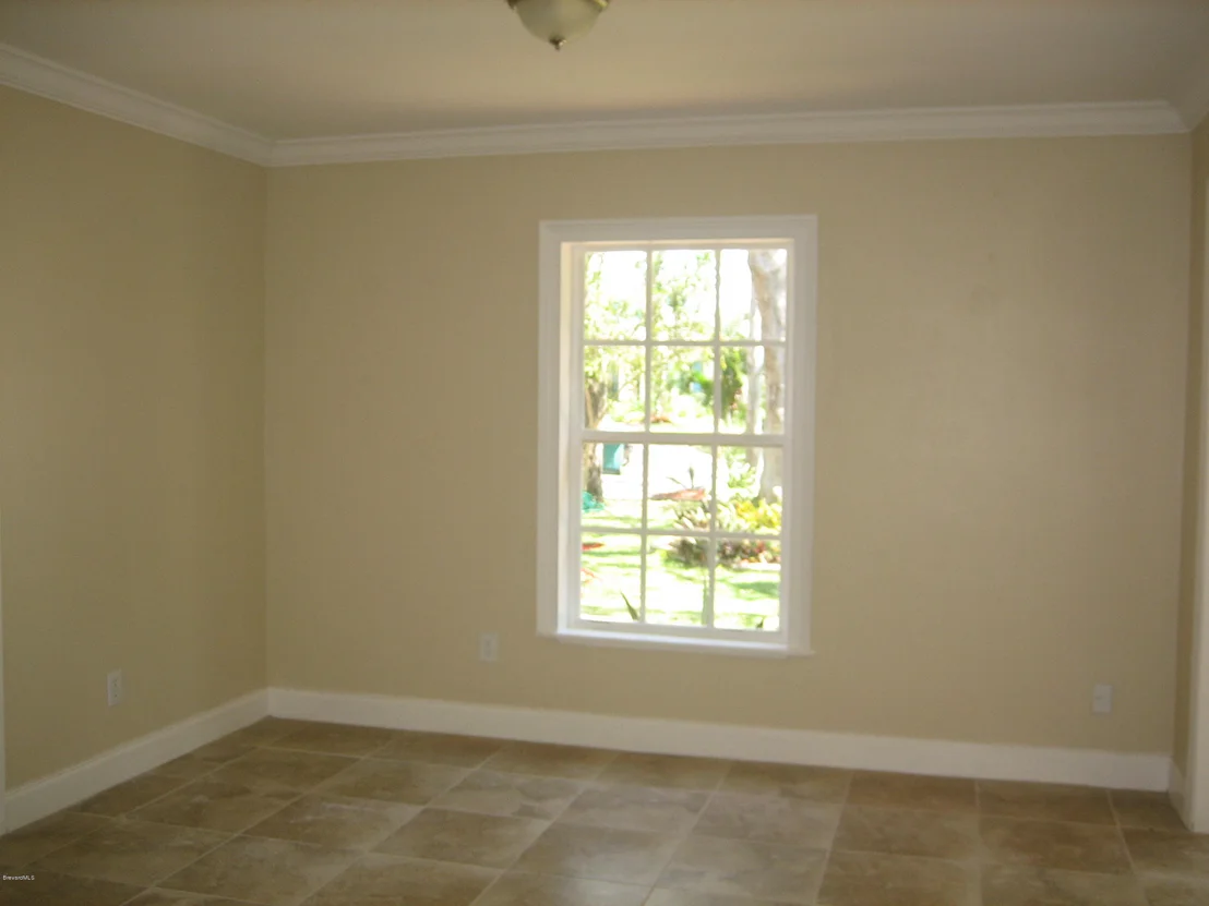 Photo of 3584 N Sylvan Lane