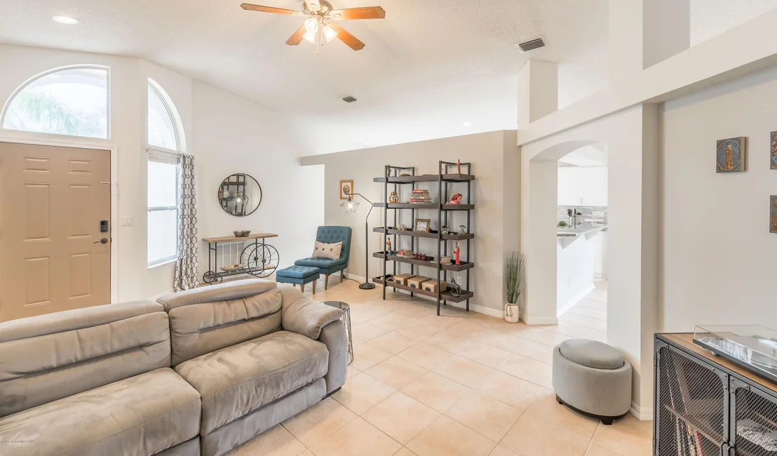 Photo of 8059 Bracken Lane