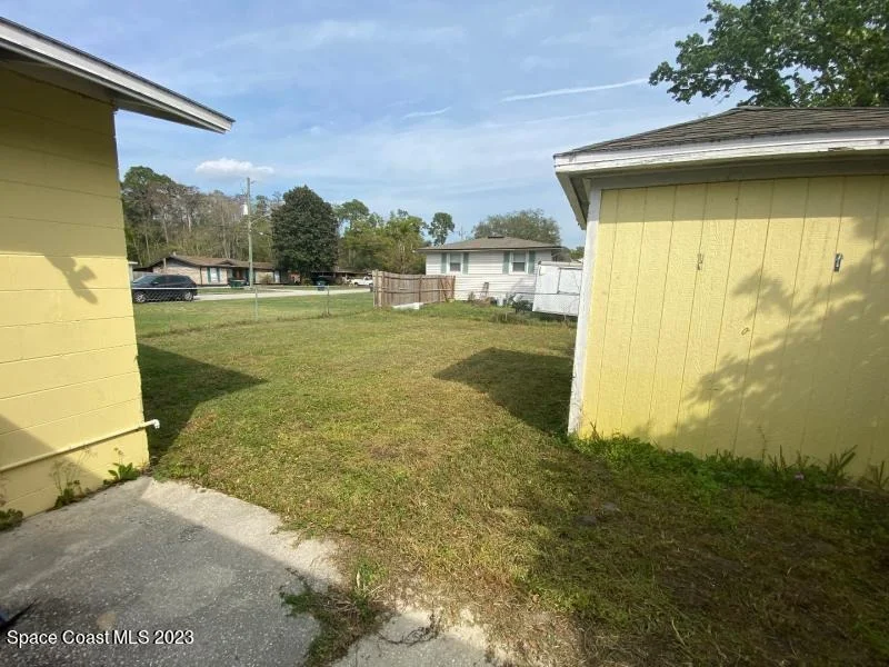 Photo of 10308 Dobell Road