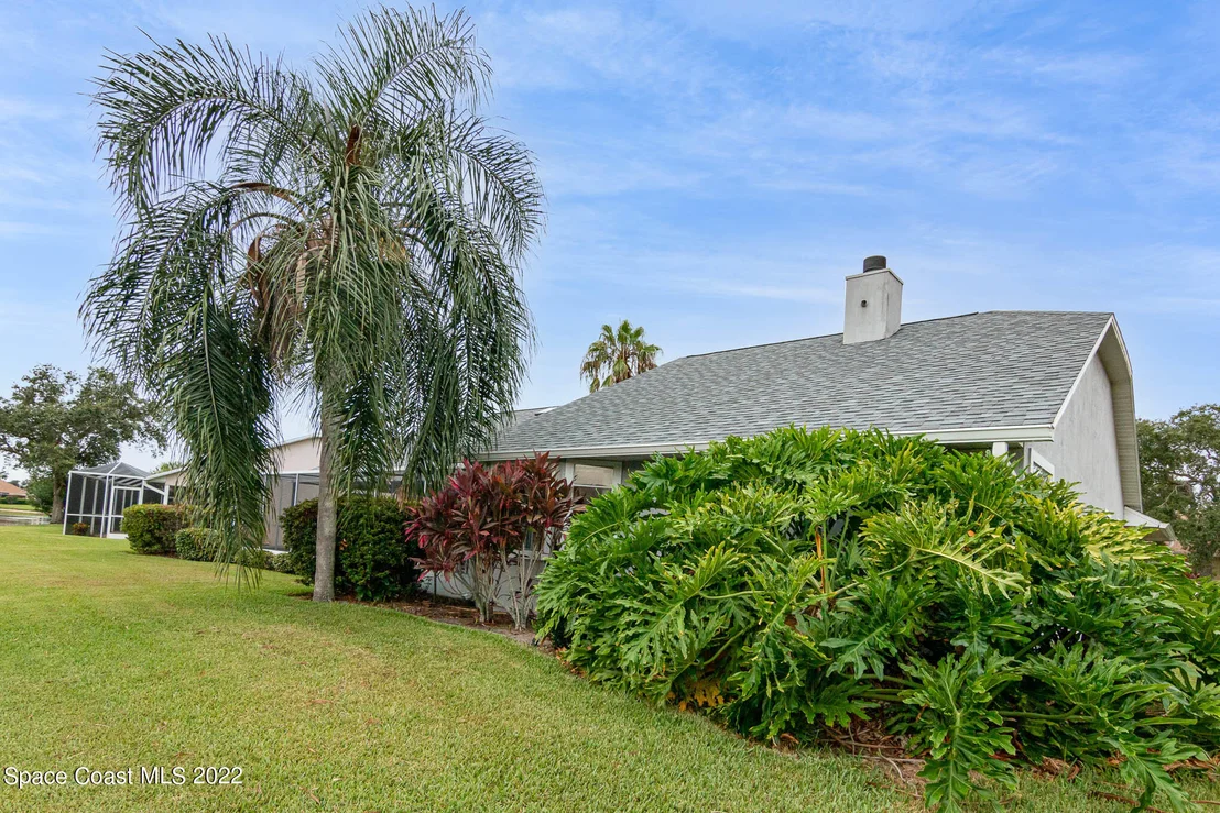 Photo of 1050 Fieldstone Drive