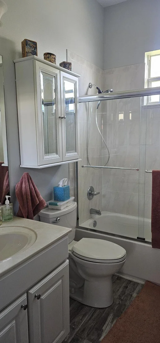 Photo of 2566 Christopher Drive