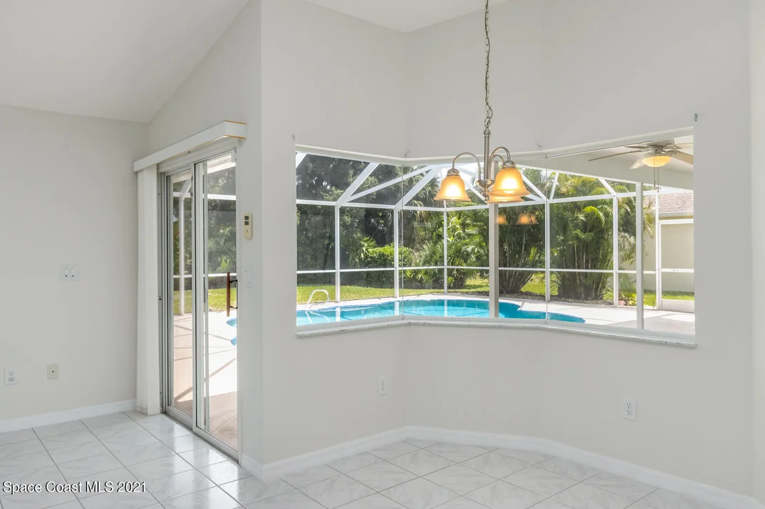 Photo of 461 Kimberly Drive