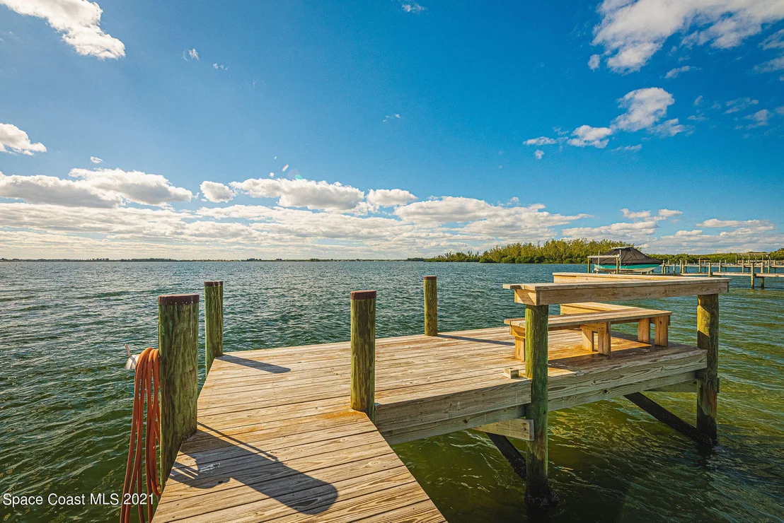 Photo of 176 Bayshore Drive