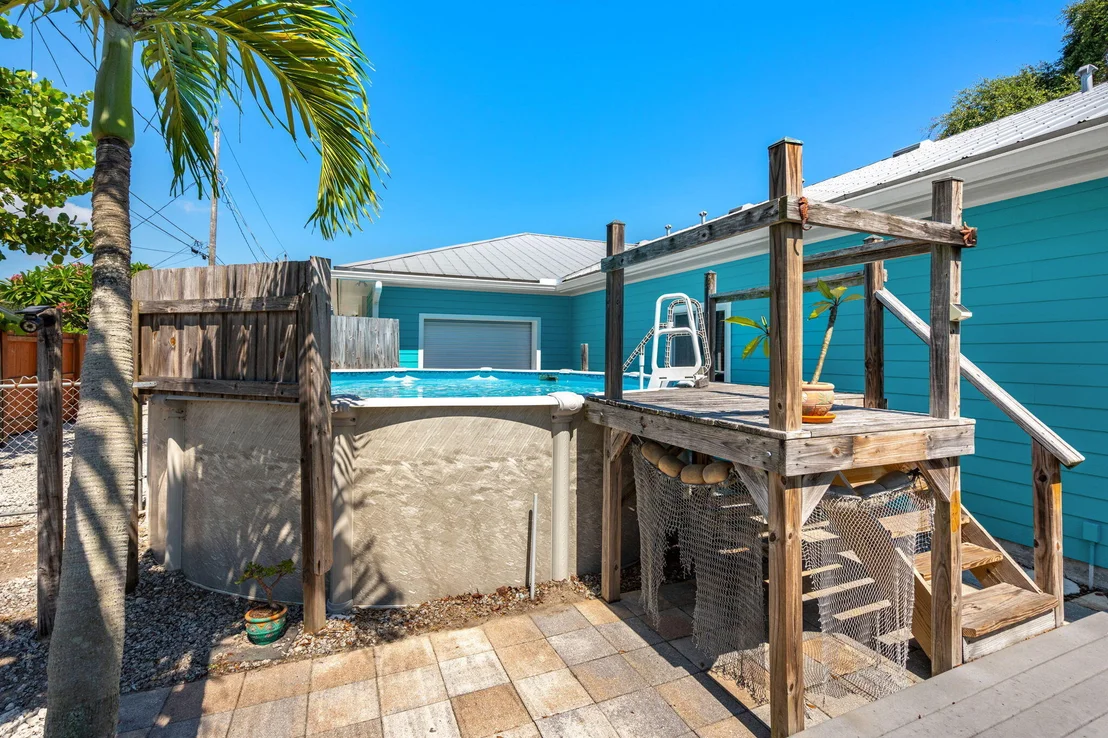 Photo of 585 Cinnamon Drive