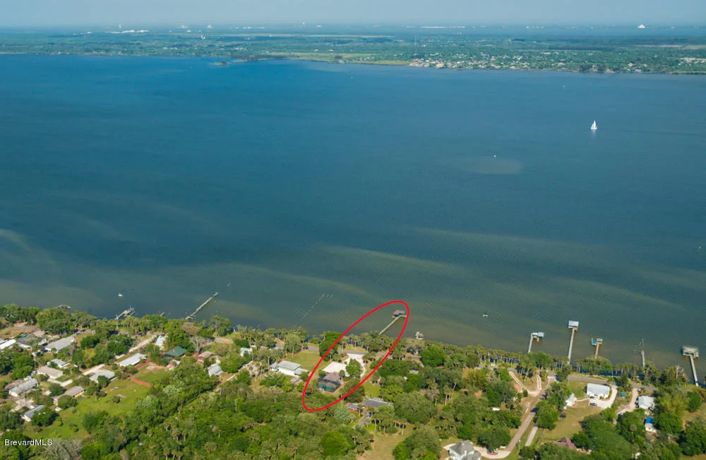 Photo of 3985 N Indian River Drive