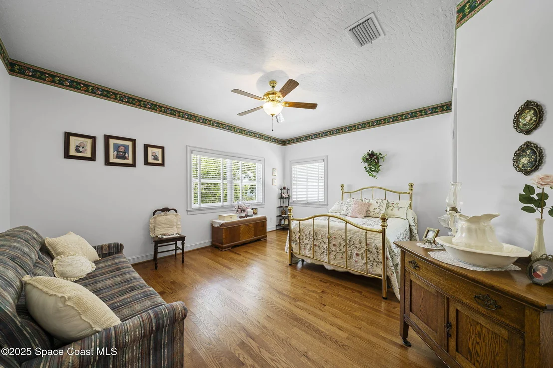 Photo of 1407 Rockledge Drive