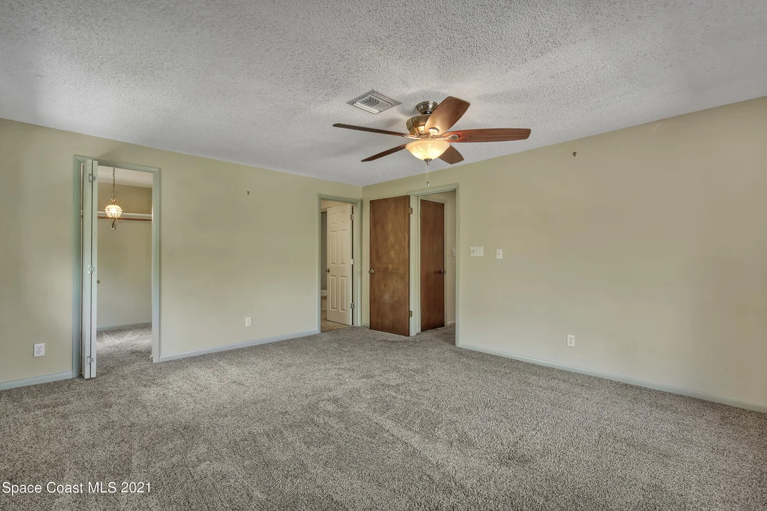 Photo of 2502 Meadow Lane