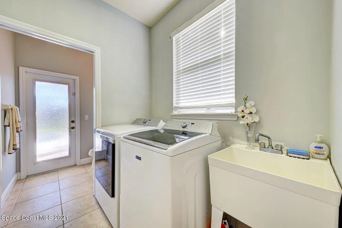 Photo of 1002 Worthington Spring Drive