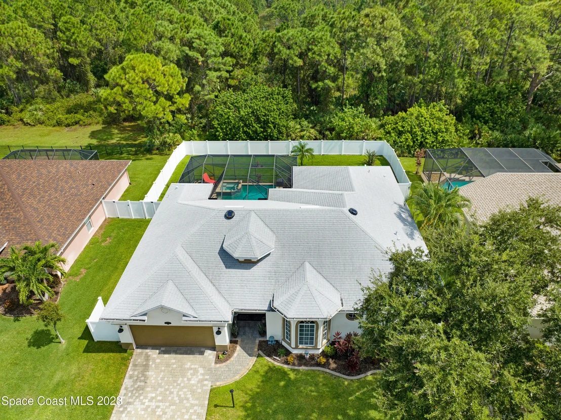 Photo of 242 Pebble Hill Way
