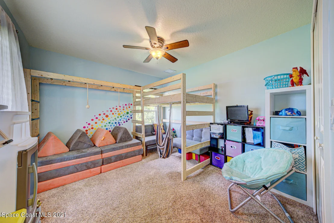 Photo of 6135 Dixie Way