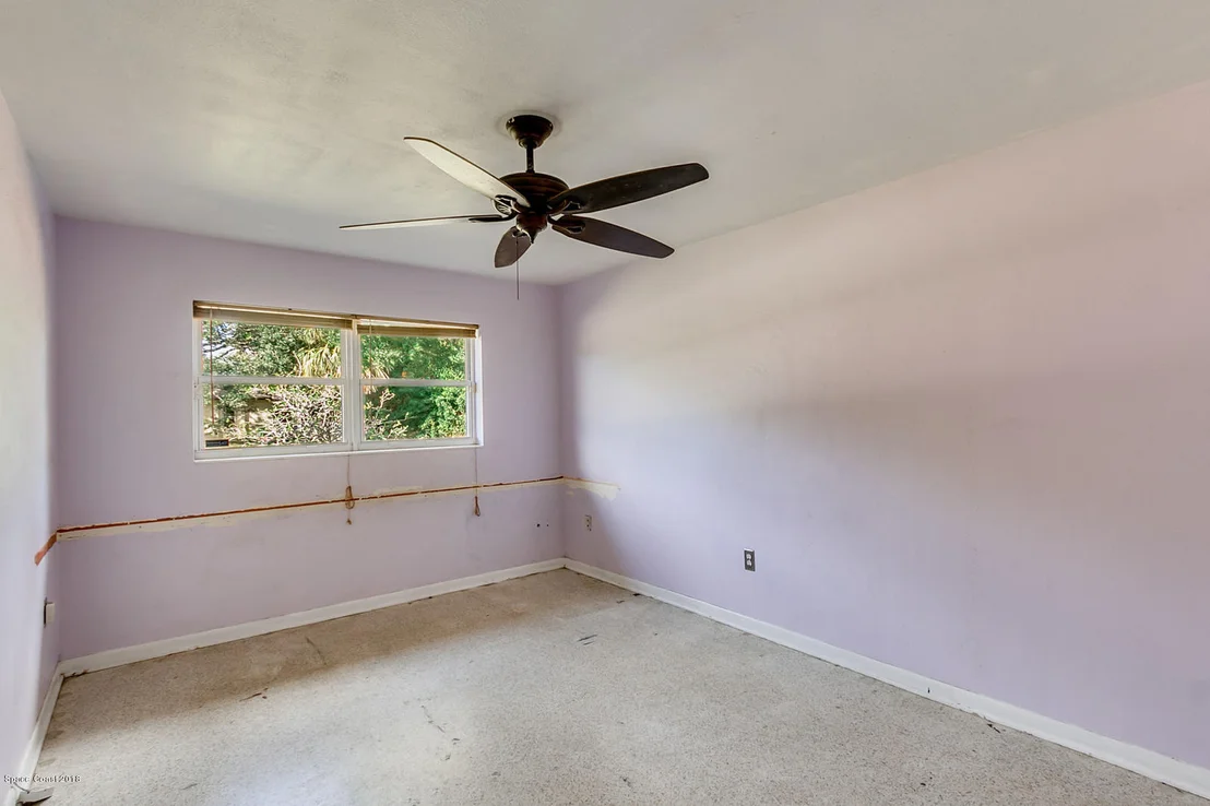 Photo of 215 7th Avenue