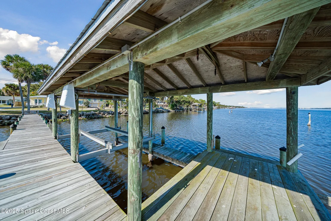Photo of 1887 Rockledge Drive