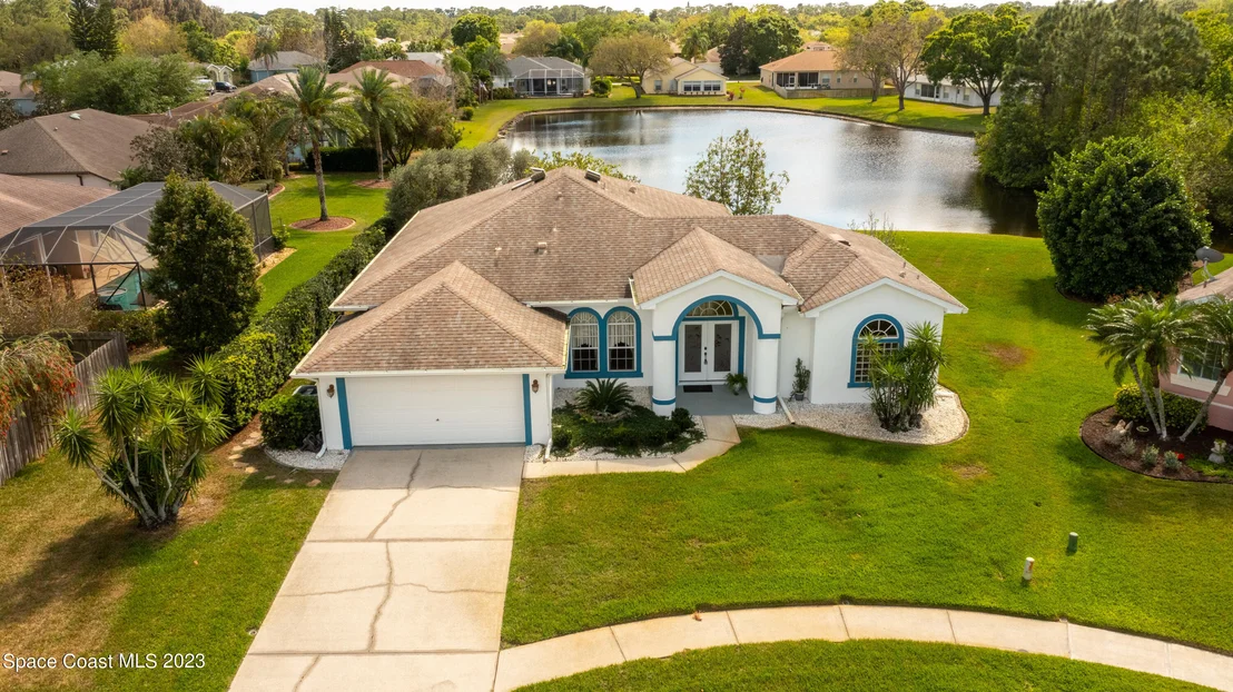 Photo of 899 Cumberland Place