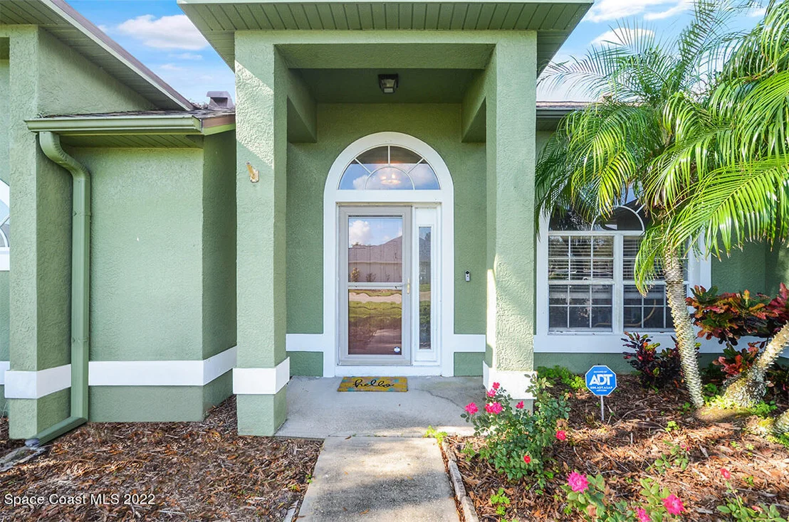 Photo of 1036 Pelican Lane